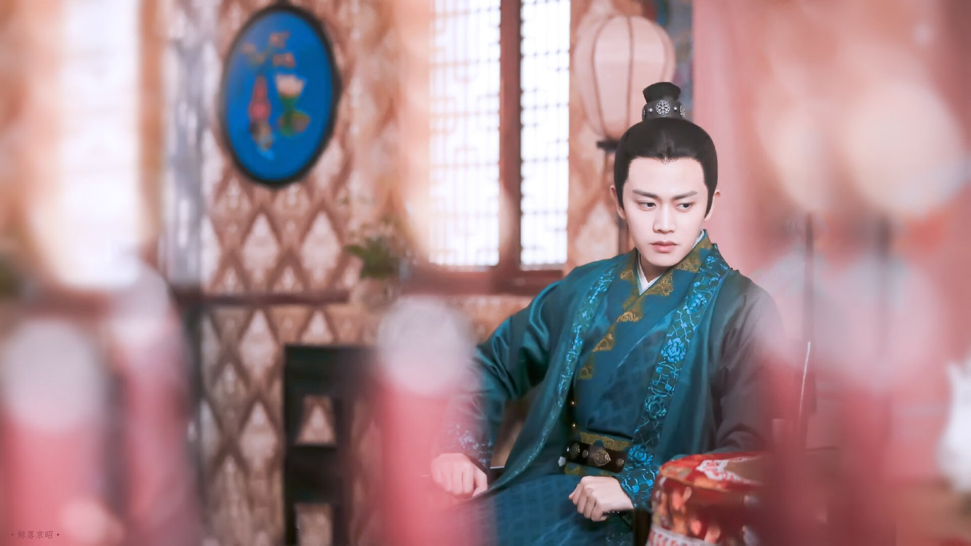 开云下载-《粉丝狂欢：线下粉丝见面会的火热场面》，粉丝线下活动个人要花多少钱
