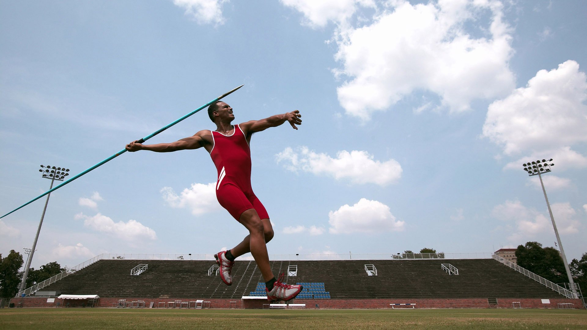 足球场新建设计亮点,提升比赛体验,足球场建设方案
